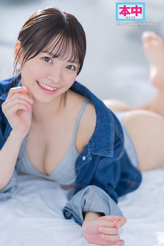 東條なつ はにかみ笑顔ポートレート コスプレ主観作品